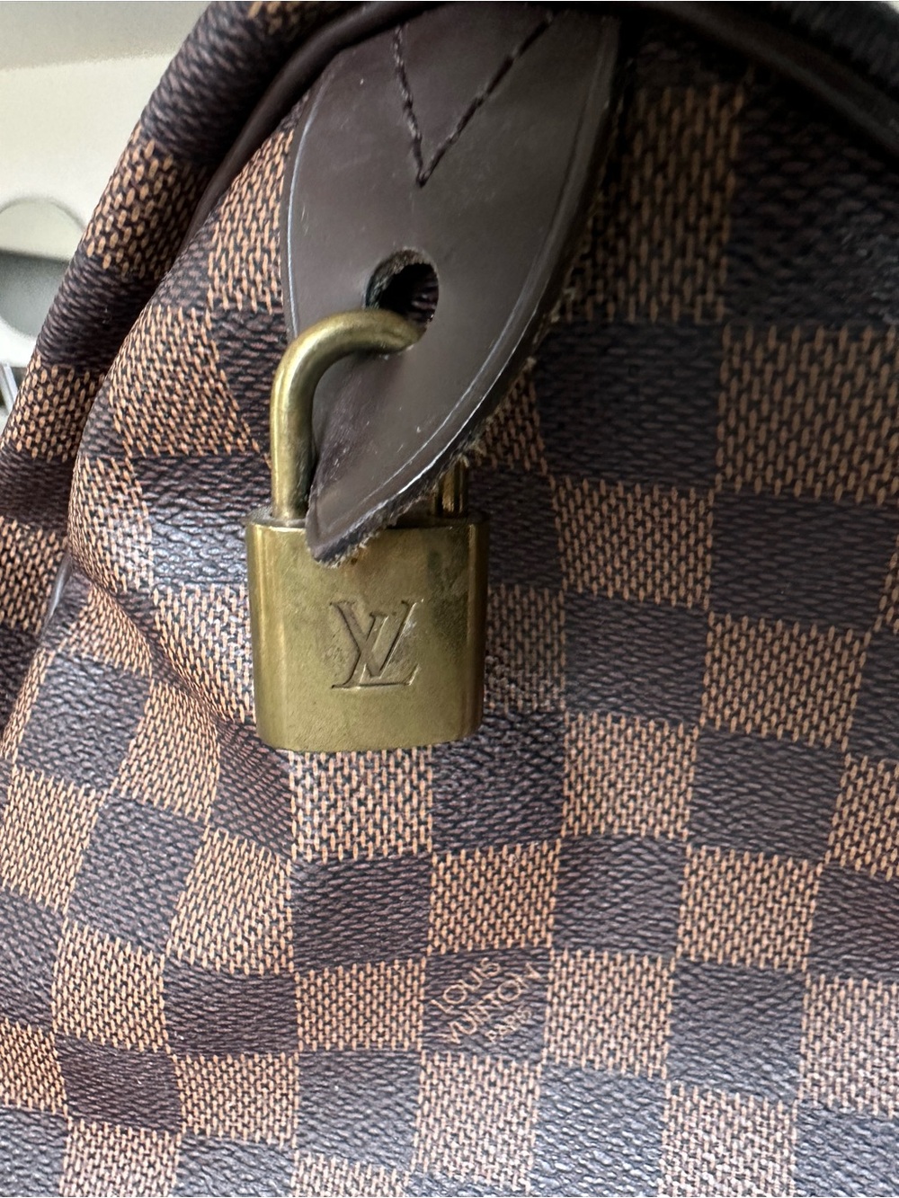 REPOSTED Authentic Louis Vuitton Brown Damier Ebene Speedy 30 Top Handle Handbag - Picture 5 of 16